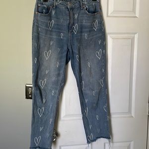 straight legged jeans, multiple same fit